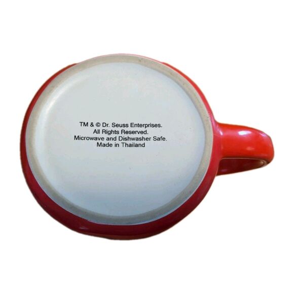 🍁 3/$20 Universal Studios Dr Seuss Cat In The Hat Coffee Mug 16oz Red White - Picture 5 of 5